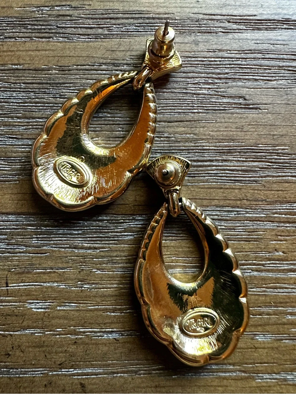 Vintage 90’s Trifari Gold Tone Red Enameled Earrings